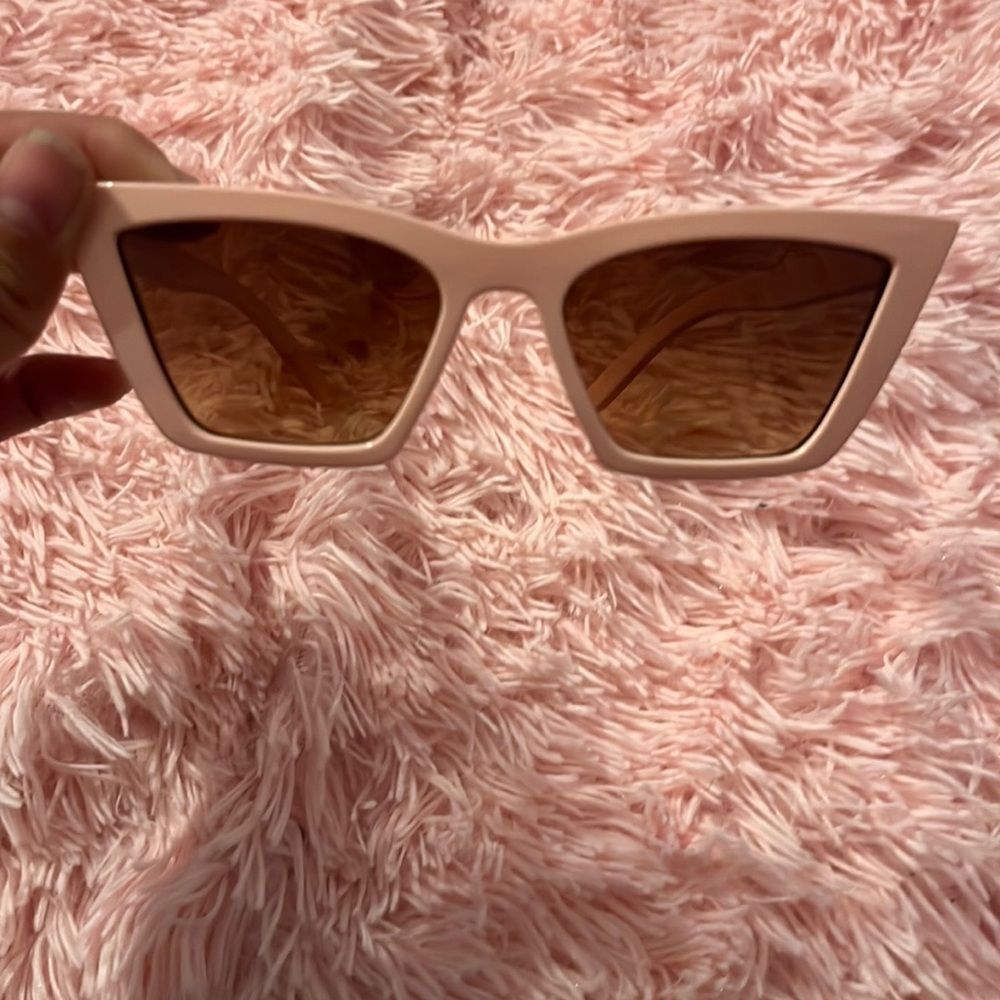 Pink very trendy cute sunglasses